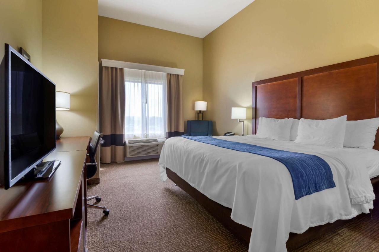 Comfort Inn & Suites Mandan - Bismarck Екстер'єр фото