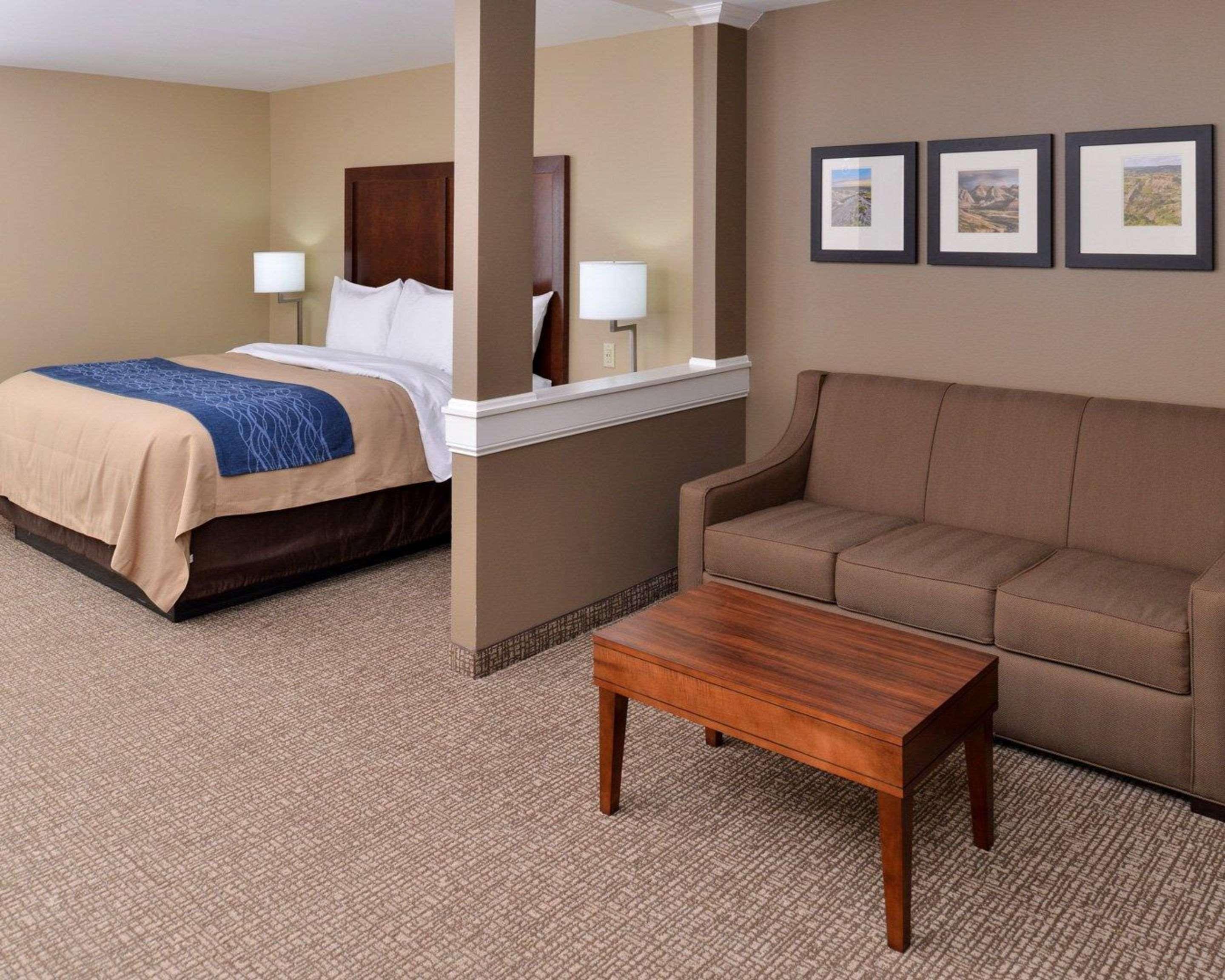 Comfort Inn & Suites Mandan - Bismarck Екстер'єр фото